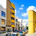 Triana Apartment Me By Aora Stay